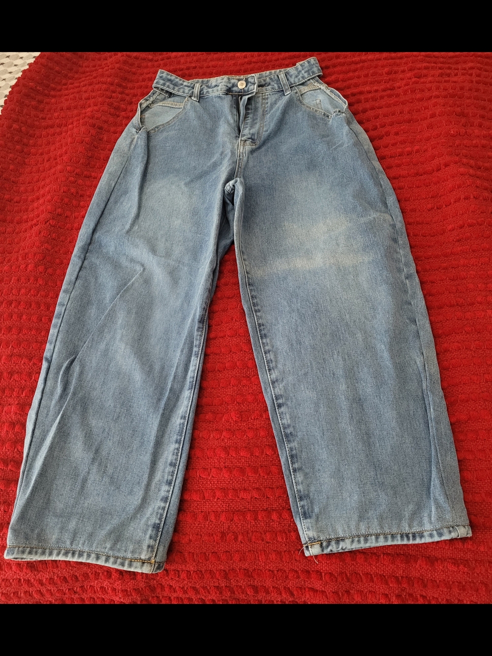 PrettyLittleThing Women's Light Blue Wide Leg Jeans